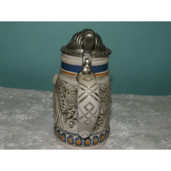 🎁Avon Endangered Species Mountain Zebra Mini Stein Vintage 1992 - Picture 6 of 9